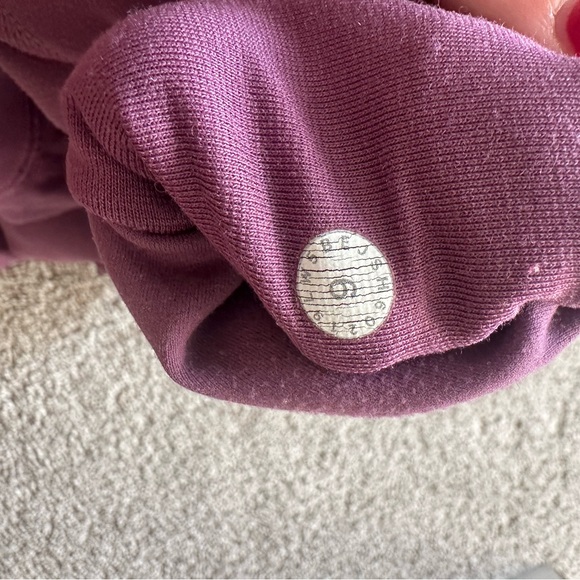 Lululemon leggings - purple, size 6, 28’ length - Picture 2 of 4
